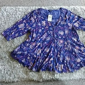 Lucky Brand plus flowy top